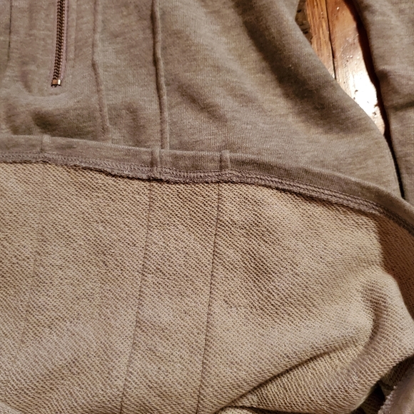 Two Long Sweatshirts - Picture 3 of 12